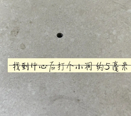 青龙瓷砖空鼓维修公司专业解答在瓷砖铺贴过程中，如果砂料搅拌不均匀，将会带来以下问题
